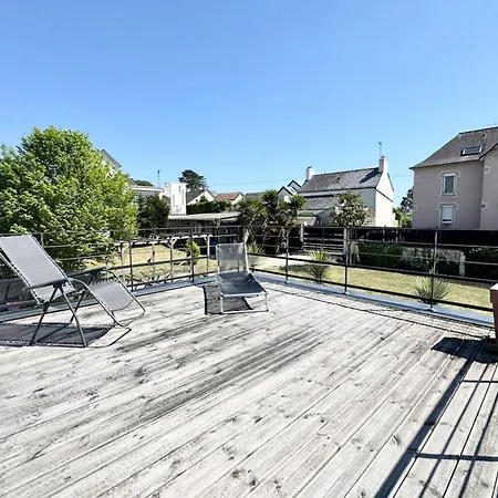 Bord De Terrasse & Acces A Pied